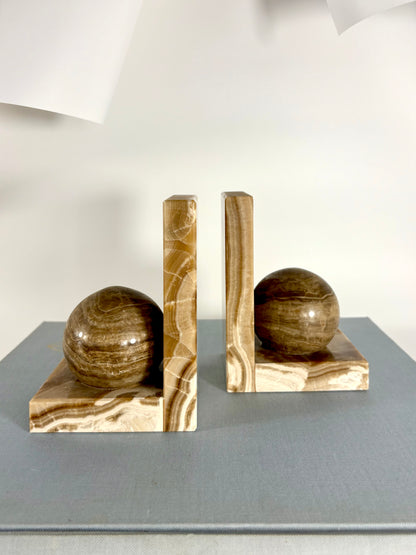 Geometrische Mid Century Buchstützen aus Naturstein Onyx-Marmor (2er Set)