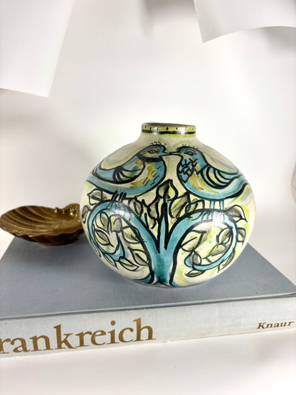 Große Keramikvase im Stil der Qajar-Dynastie aus Persien mit Vögeln und floralen Elementen, spätes 19. Jh.